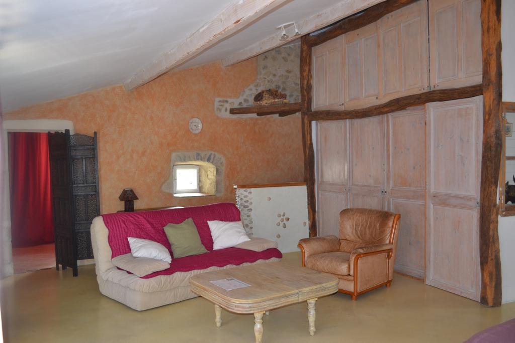 Maison D'Hotes Les Fougeres Mirmande Bagian luar foto