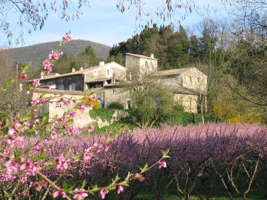 Maison D'Hotes Les Fougeres Mirmande Bagian luar foto