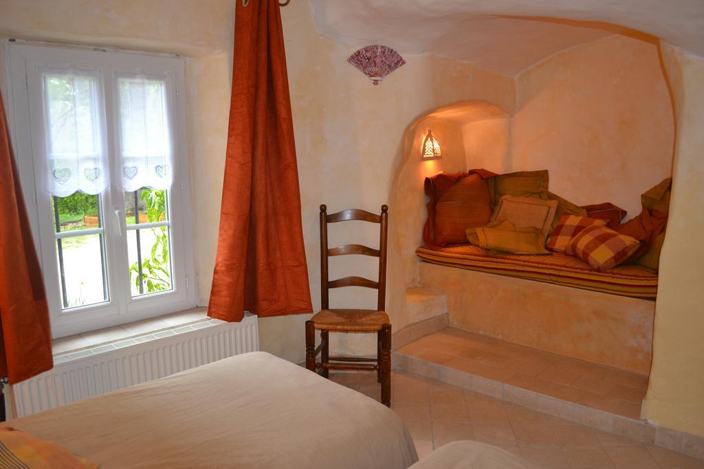 Maison D'Hotes Les Fougeres Mirmande Bagian luar foto
